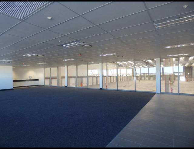 10,847M² WAREHOUSE TO LET IN KRAAIFONTEIN INDUSTRIA